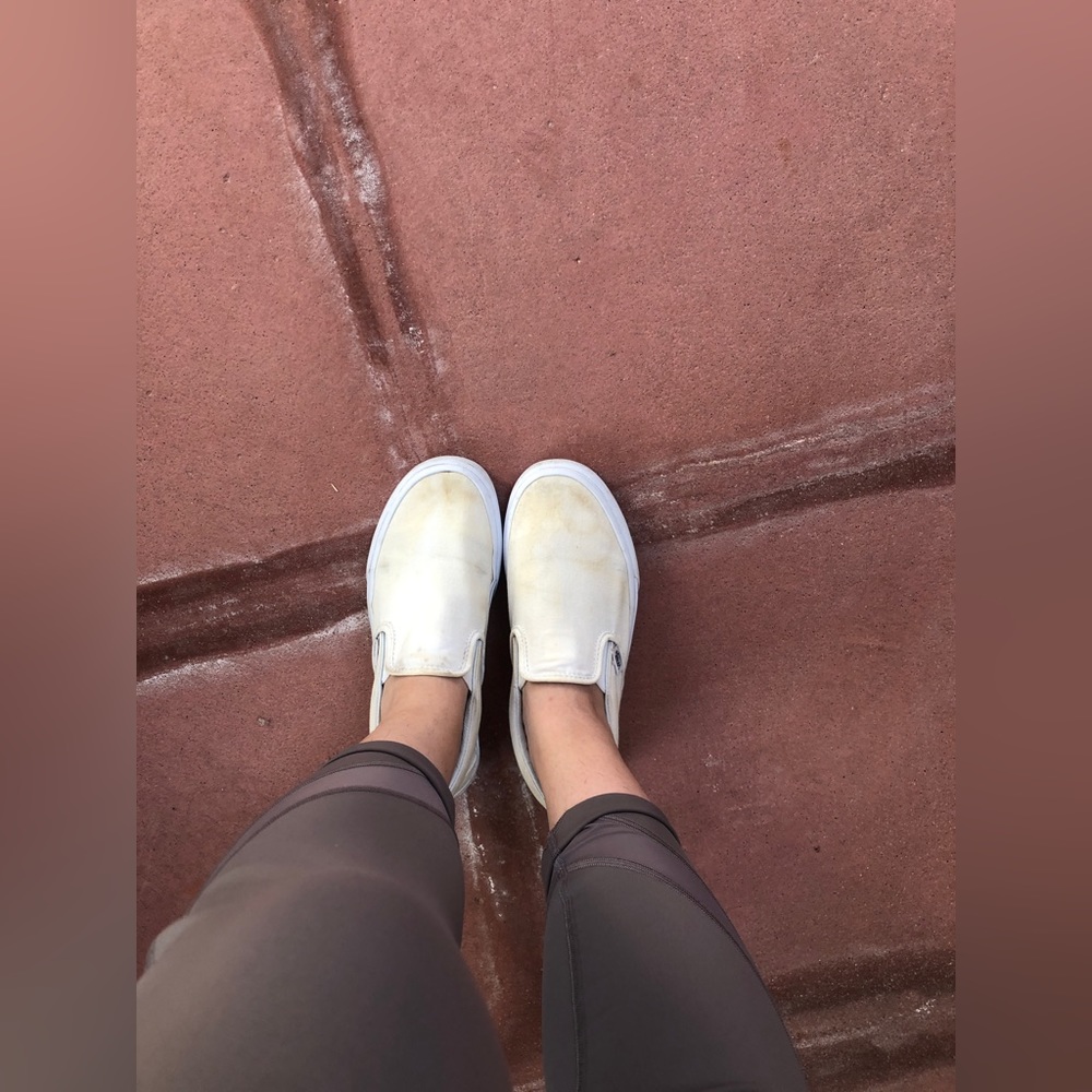 Vans White Slip-On || Size W7
